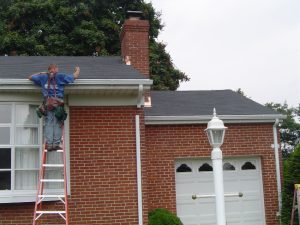 Gutter Repair 101: First Signs to Look For